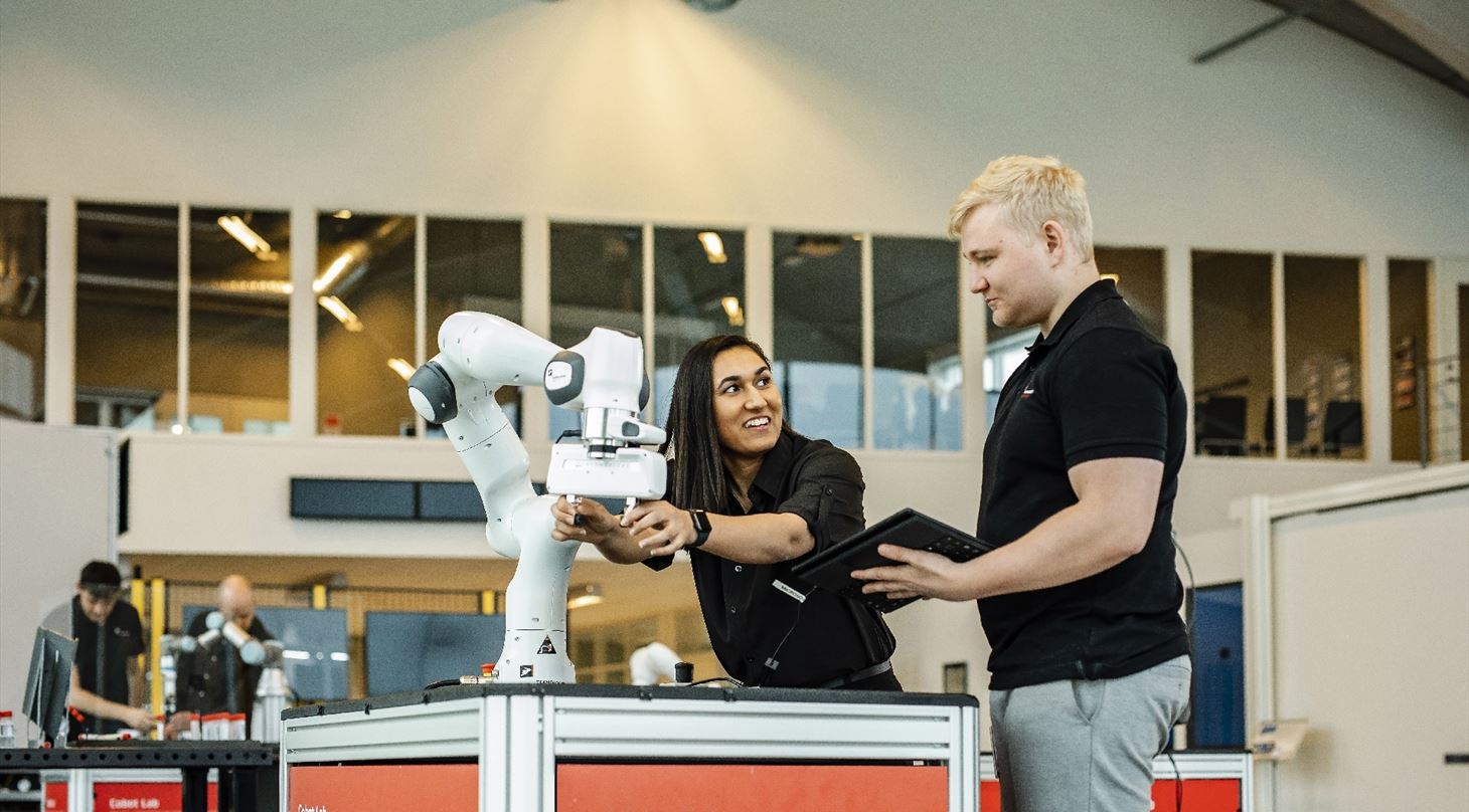 �rsrapport 2023 - Odense robothal